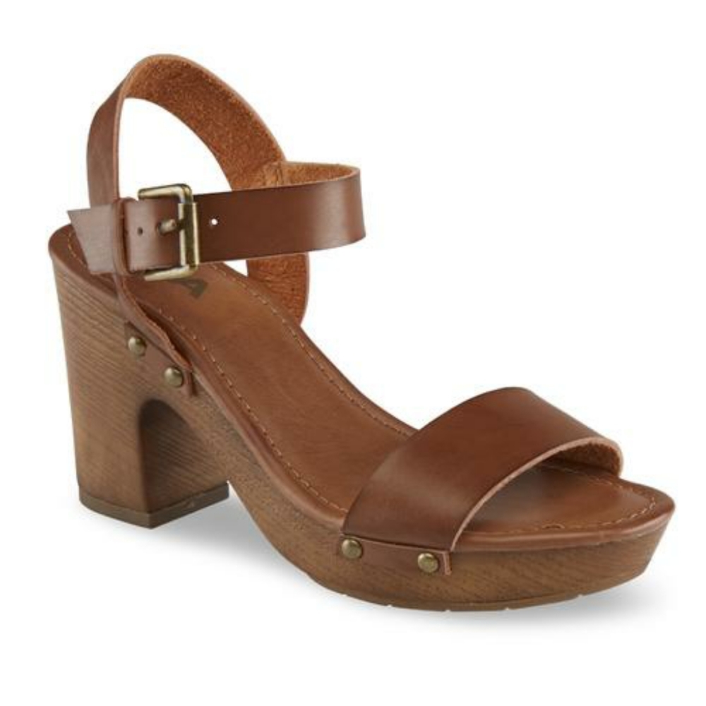 New MIA manuela platform heel sandal 9